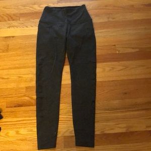 Beyond Yoga size M Leggings